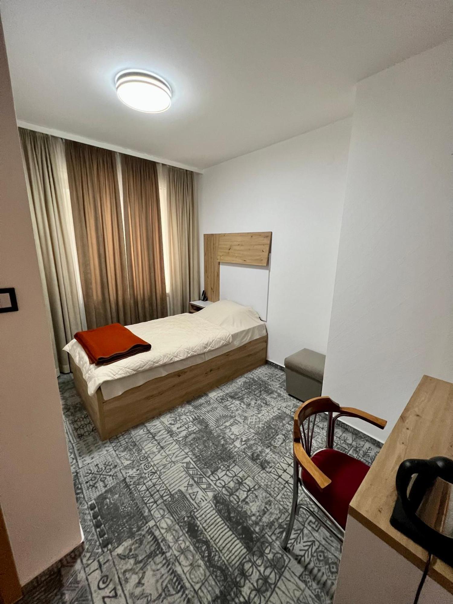 Hotel Brkic Sarajevo Airport - Free Parking Eksteriør bilde