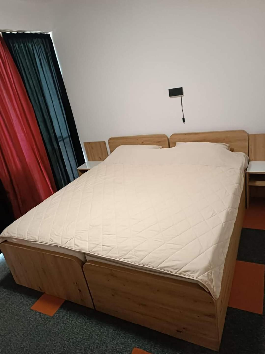 Hotel Brkic Sarajevo Airport - Free Parking Eksteriør bilde