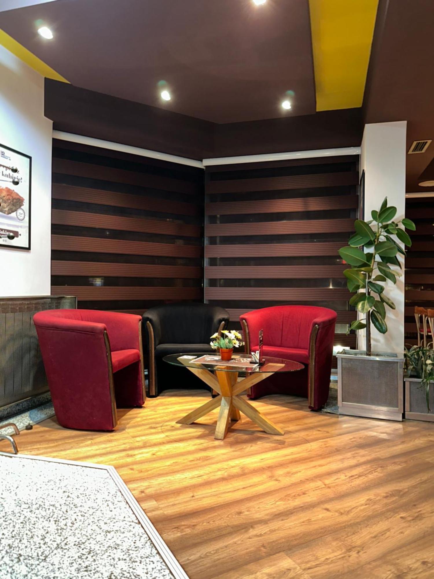 Hotel Brkic Sarajevo Airport - Free Parking Eksteriør bilde