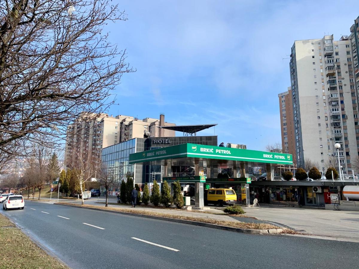 Hotel Brkic Sarajevo Airport - Free Parking Eksteriør bilde